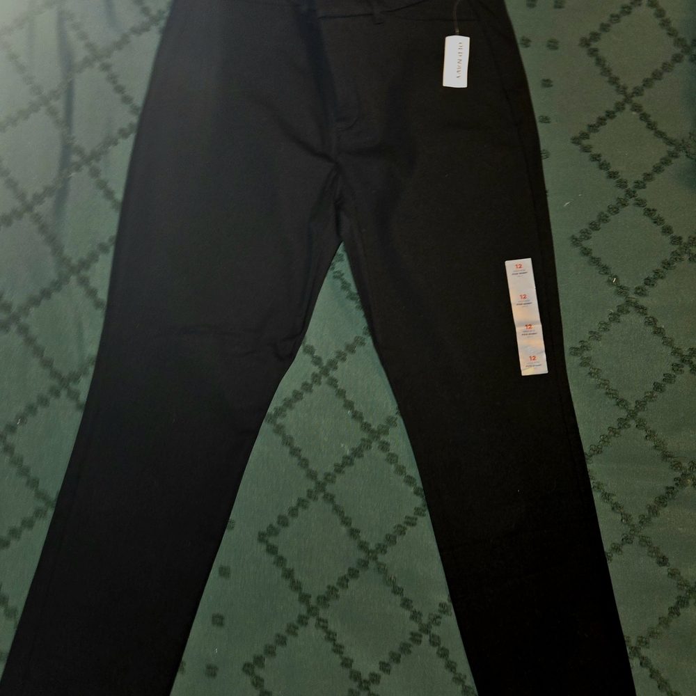 Women's Pixie Skinny Old Navy Black Pants 12 BNWT